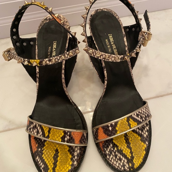 Great condition!!!! Women size 9 heels - Picture 2 of 2